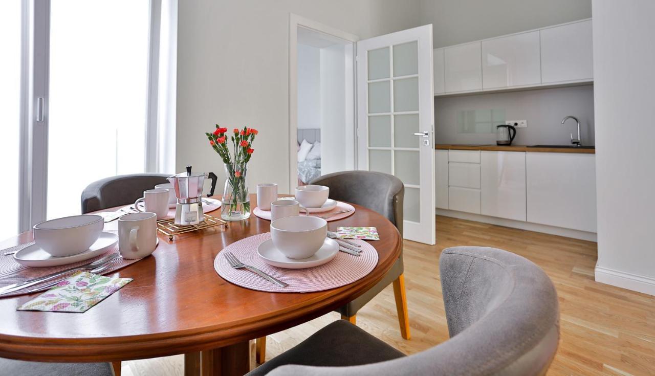 Art Palace Apartments Красков Екстериор снимка