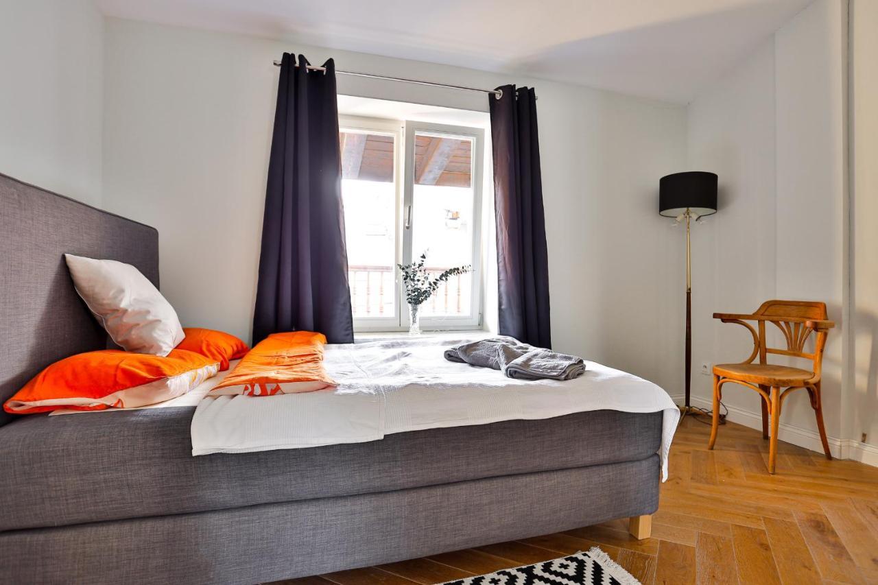Art Palace Apartments Красков Екстериор снимка
