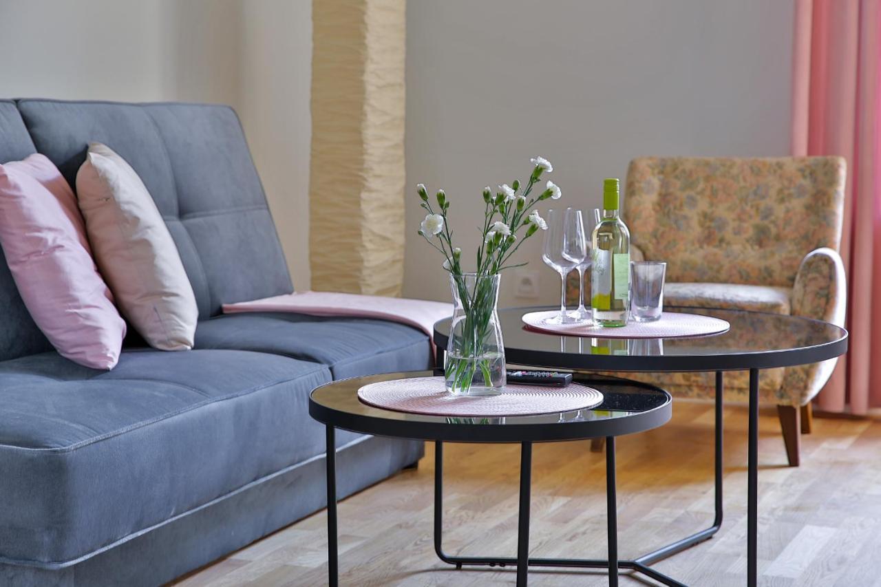 Art Palace Apartments Красков Екстериор снимка