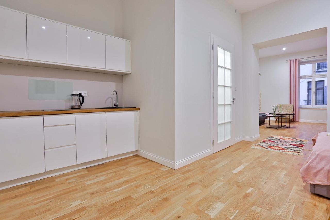 Art Palace Apartments Красков Екстериор снимка